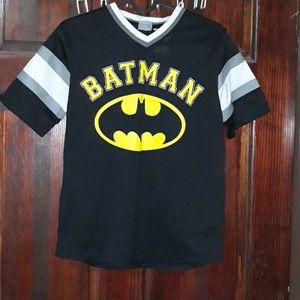 NWOT Batman Boy Jersey Shirt Size 10-12